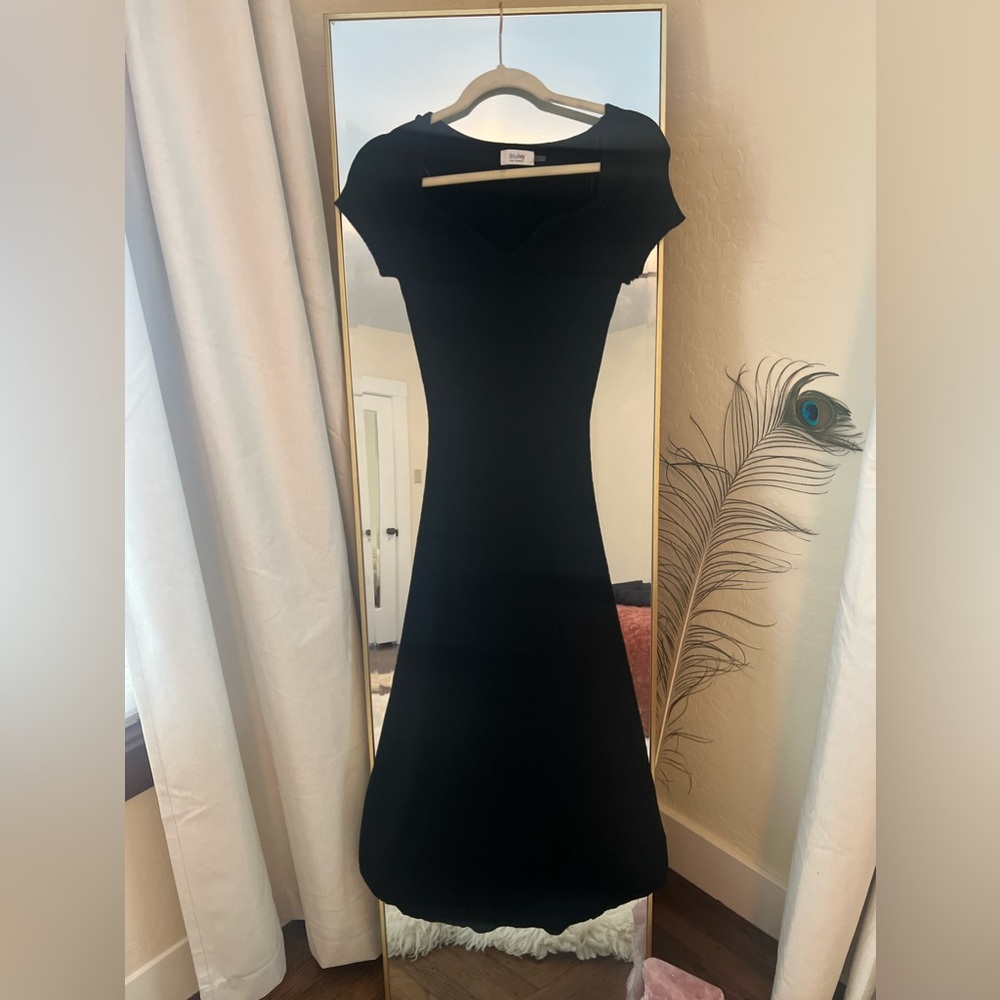 Black Knit sweater dress sweetheart neckline ankle length fitted